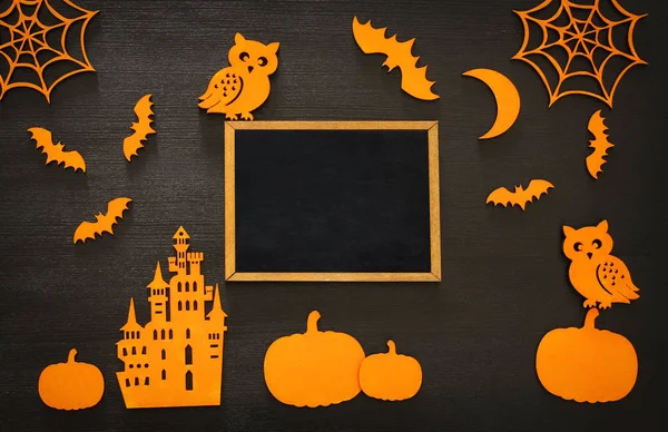 Cadılar Bayramı tatil kavramı üstten görünüm sahne