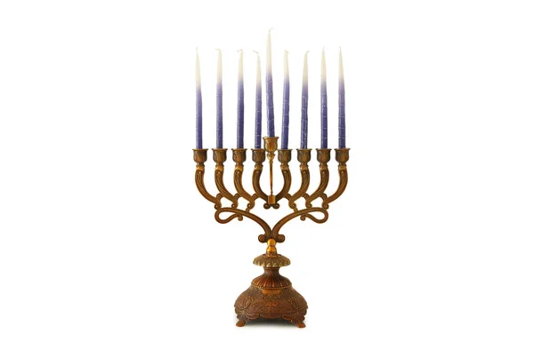 Bild des jüdischen Feiertags Chanukka mit Menora (traditioneller Leuchter) isoliert auf weißem Grund — Stockfoto