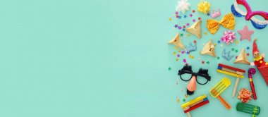 Purim kutlama kavramı (Yahudi karnaval tatil). Üstten Görünüm.