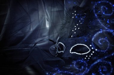 Zarif dramatik siyah palyaço tül backgro üzerinden görüntü