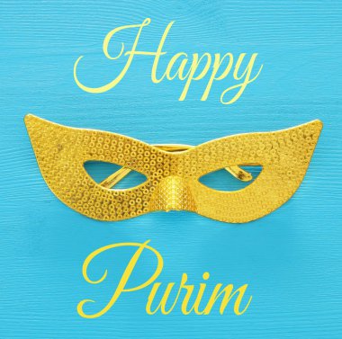 Üstten Görünüm maskeli balo palyaço arka plan görüntüsü. Düz yatıyordu. Purim kutlama kavramı (Yahudi karnaval tatil).