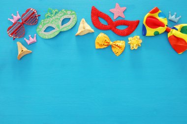 Purim kutlama kavramı (Yahudi karnaval tatil). Üstten Görünüm.