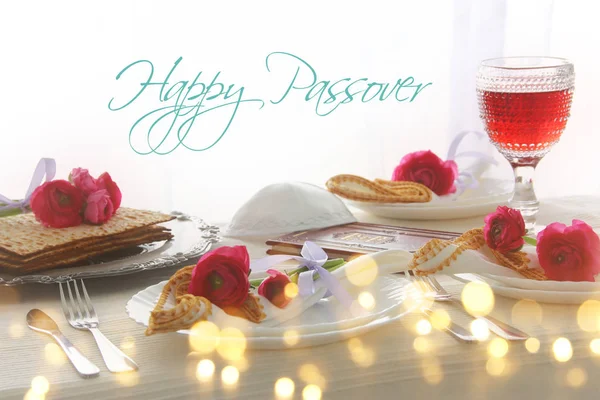 Έννοια γιορτή Pesah (εβραϊκό Πάσχα διακοπές γιορτινό τραπέζι) — Φωτογραφία Αρχείου