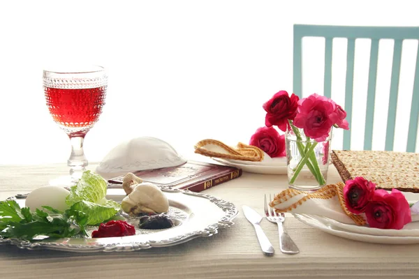 Pesah celebration concept (jewish Passover holiday festive table) — Stock Photo, Image