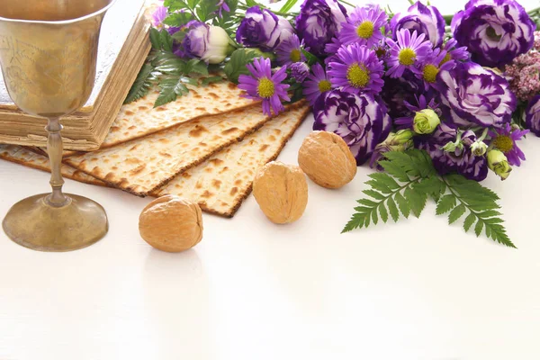 Pesah oslava koncept (židovský Pesach dovolená). — Stock fotografie