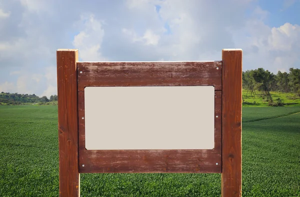 Bild av skylten i landsbygd landskap. — Stockfoto