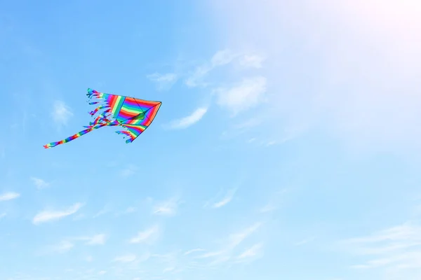 Colorful Kite Flying Blue Sky Clouds — Stock Photo, Image