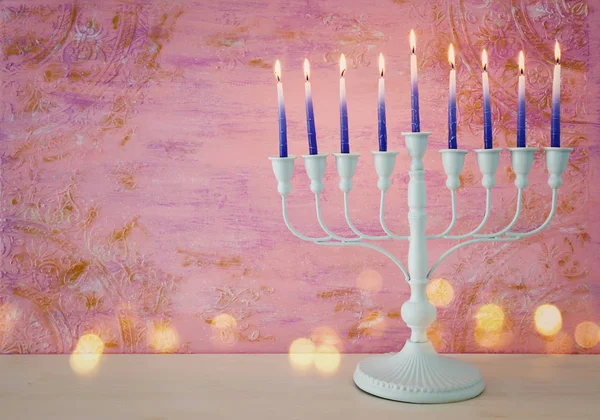 ユダヤ教の休日の宗教画像menoraとHanukka背景 — ストック写真