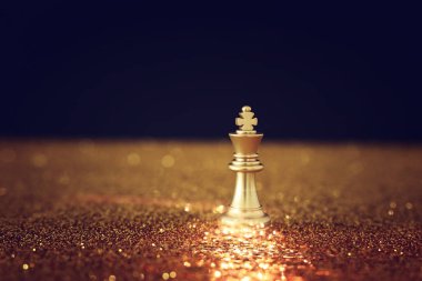 Satranç görüntüsü. İş, rekabet, strateji, liderlik ve başarı kavramı