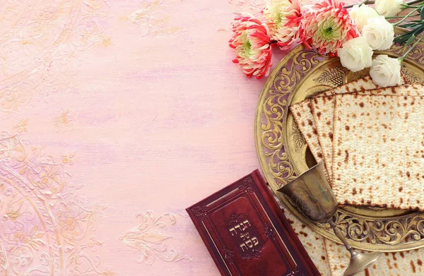 Concetto Celebrazione Pesah Festa Ebraica Pasqua Libro Tradizionale Con Testo — Foto Stock