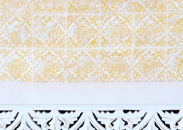 Bakgrund Bild Vintage Bord Framför Vit Och Guld Orientalisk Dekorativ — Stockfoto