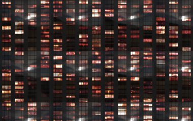  Gökdelen ofis binası ön manzara