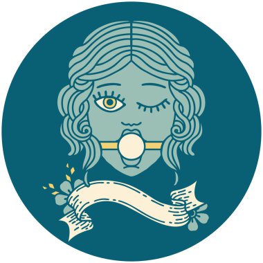 Göz kırpan bir kadın yüzü ve top şakası takan bir dövme simgesi