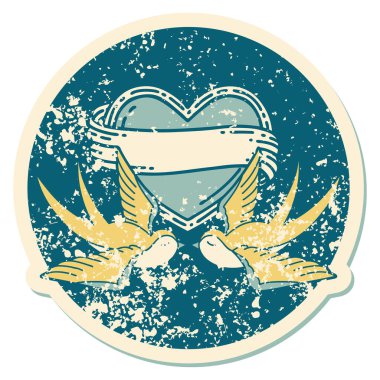 Kırlangıçların sembolik dövmesi ve sancaklı bir kalp.