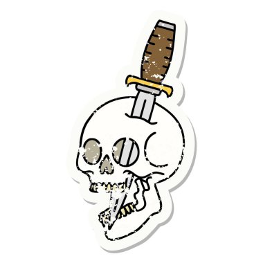 Geleneksel bir kafatası stili dövmesi var.