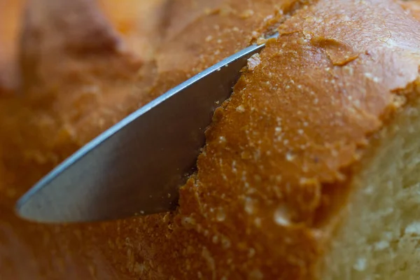 Slicing Loaf Cutting Board — Stock Photo, Image