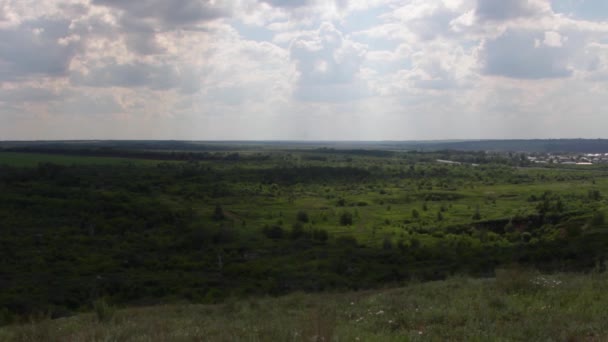 Paysage Campagne Avec Colline Journée Nuageuse — Video