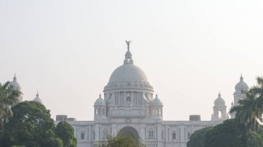 Victoria Anıtı ana binası, eski İngiliz İmparatorluğu 'nun Kızılderili döneminin simgesel bir altyapısı, bir müze ve turizm merkezi ve miras yeri. Kolkata, Batı Bengal, Hindistan Mayıs 2019