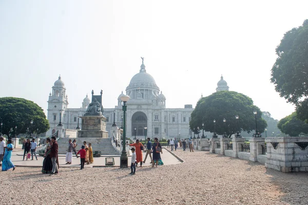 Victoria Memorial grand bâtiment d'architecture en marbre, a été construit de 1906 à 1921, dédié à la mémoire de la reine Victoria, un musée et une destination touristique. Maidan Ground Kolkata, Bengale occidental, Inde 20 mai — Photo