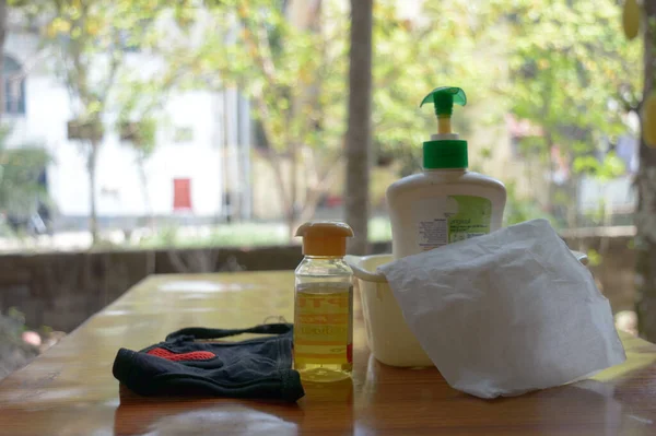 Gezichtsmasker Doekjes Handreinigers Servet Maandverband Schoonmaak Ontsmettingsmiddelen Voor Huishoudelijk Gebruik — Stockfoto