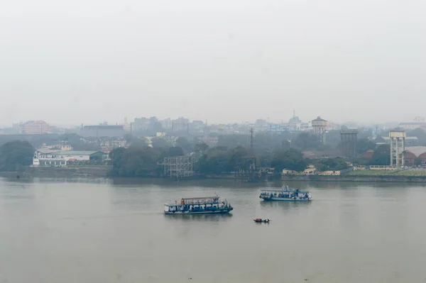 Vida Panorámica Ciudad Junto Río Kolkata Una Noche Niebla Ganadora — Foto de Stock