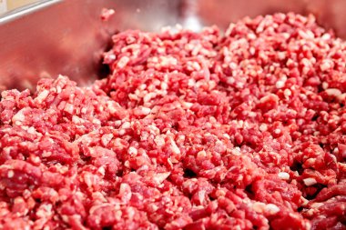 Et işleme tesisi, sosis için kıyma.