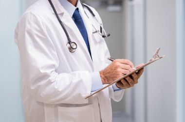 Doktor tıbbi raporu ile