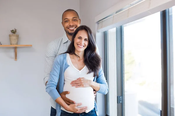 Pregnant couple loving — Stock Photo, Image