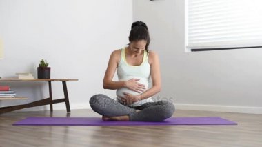 Gebelik yoga egzersiz