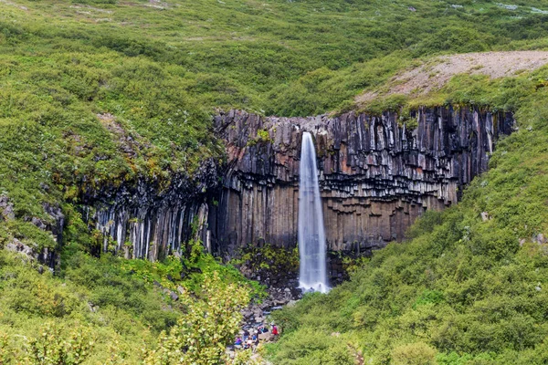 Svartifoss şelale bazalt, İzlanda ile