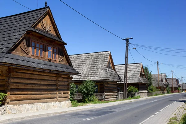 Villaggio di cottage tradizionale in legno, Chocholow, Polonia — Foto Stock