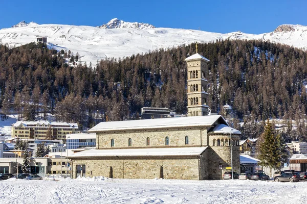 Den Katolska Kyrkan Karl Borromaeus Moritz Canton Graubinden Schweiz — Stockfoto