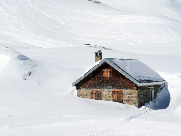 Cow Stable Sunk Deep Snow Alps Mountain Winter — Stock Photo, Image