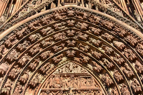 Podrobnosti Fasádě Katedrály Katedrála Panny Marie Štrasburku Štrasburk Francie — Stock fotografie