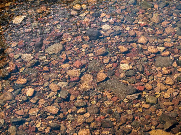 Pedras debaixo de água — Fotografia de Stock