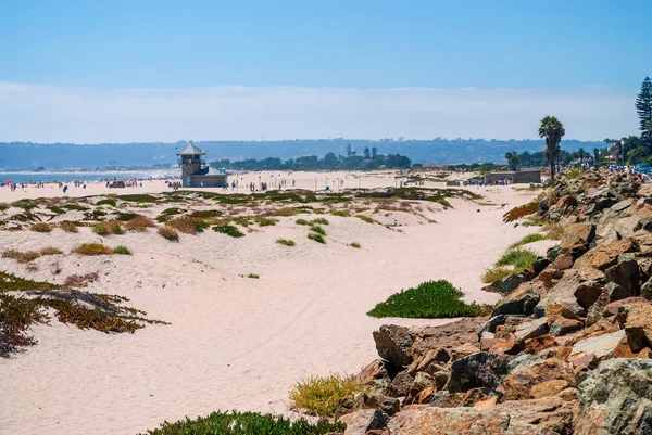 Rotsachtige kustlijn San Diego — Stockfoto