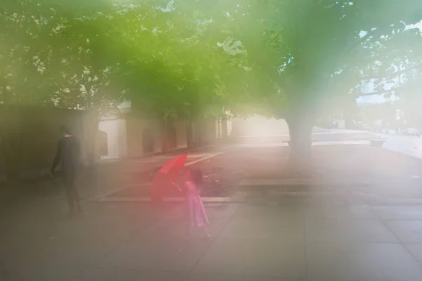 Child With Umbrella — Stock Photo, Image