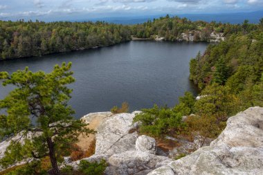 Lake Minnewaska bakan