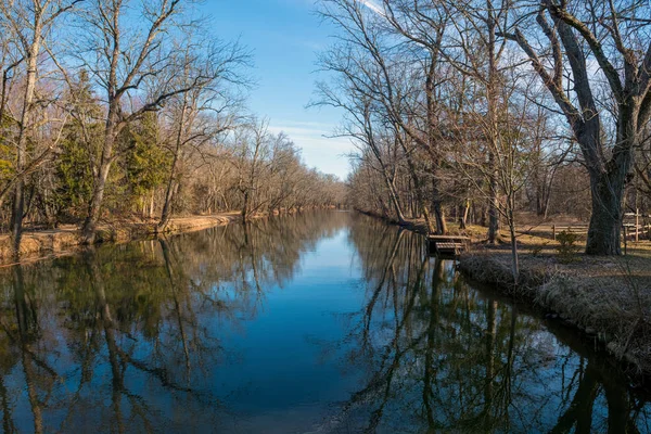 Una Vista Panorámica Del Canal Raritano Delaware Parte Del Parque —  Fotos de Stock