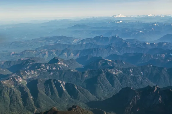 Αεροφωτογραφία Της Πολιτείας Της Ουάσινγκτον Όρος Ρενιέ Απόσταση — Φωτογραφία Αρχείου