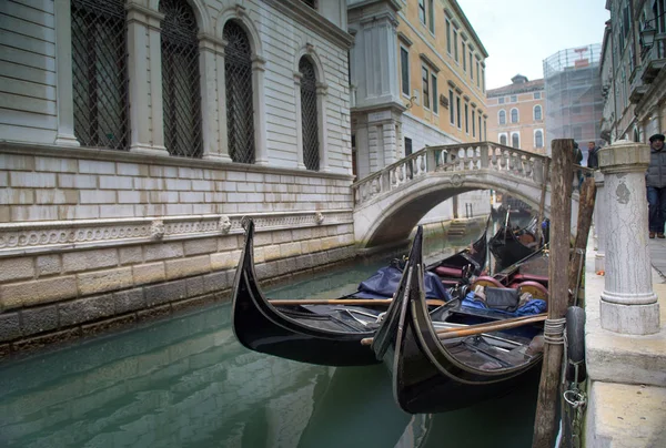 Venise est une ville dans le brouillard — Photo