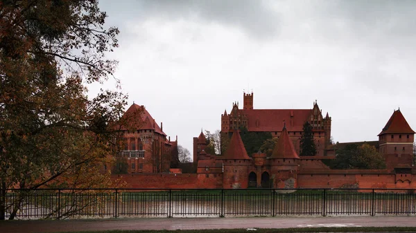 Malbork Castle Lovagrend Malbork Castle Vár Szűz Mária Tiszteletére Alapította — Stock Fotó