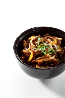 Mantar kase ile sığır eti