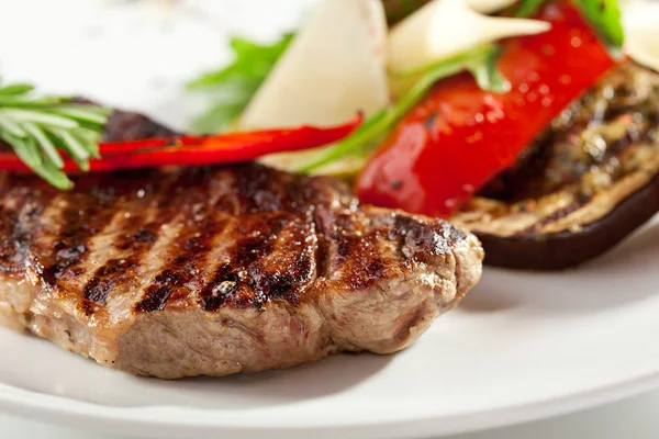 Barbekü eti biftek — Stok fotoğraf
