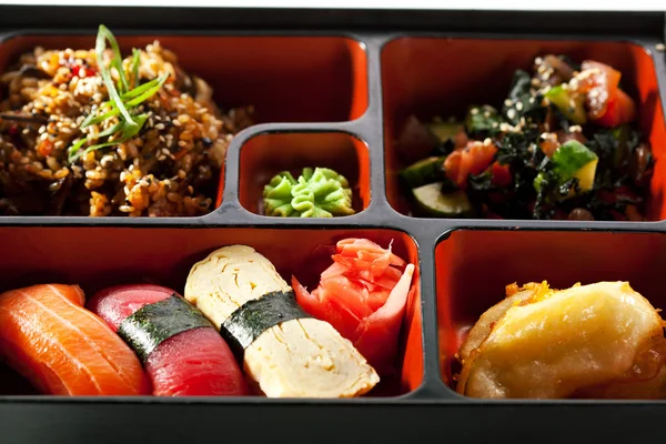 Japon bento Öğle Yemeği