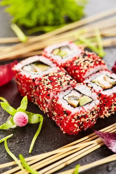 Maki Sushi Roll — Fotografie, imagine de stoc