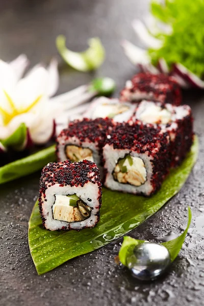 Maki suşi roll — Stok fotoğraf