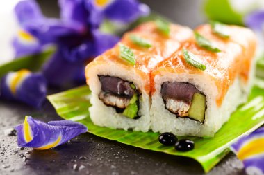 Maki suşi roll