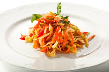 Sağlıklı vitamin salata