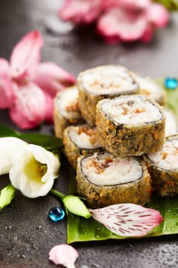 tempura suşi roll